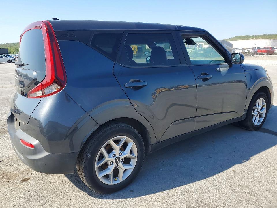 2022 Kia Soul მანქანა იყიდება აუქციონზე, vin: KNDJ23AU9N7822683, აუქციონის ნომერი: 49419766