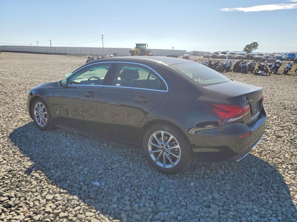49287136 :رقم المزاد ، W1K3G4EB6MJ288610 vin ، 2021 Mercedes-benz A مزاد بيع