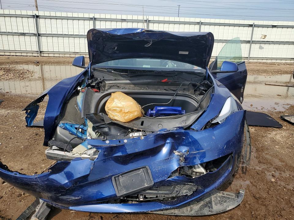 2023 Tesla Model Y მანქანა იყიდება აუქციონზე, vin: 7SAYGDEE1PF710369, აუქციონის ნომერი: 49045316