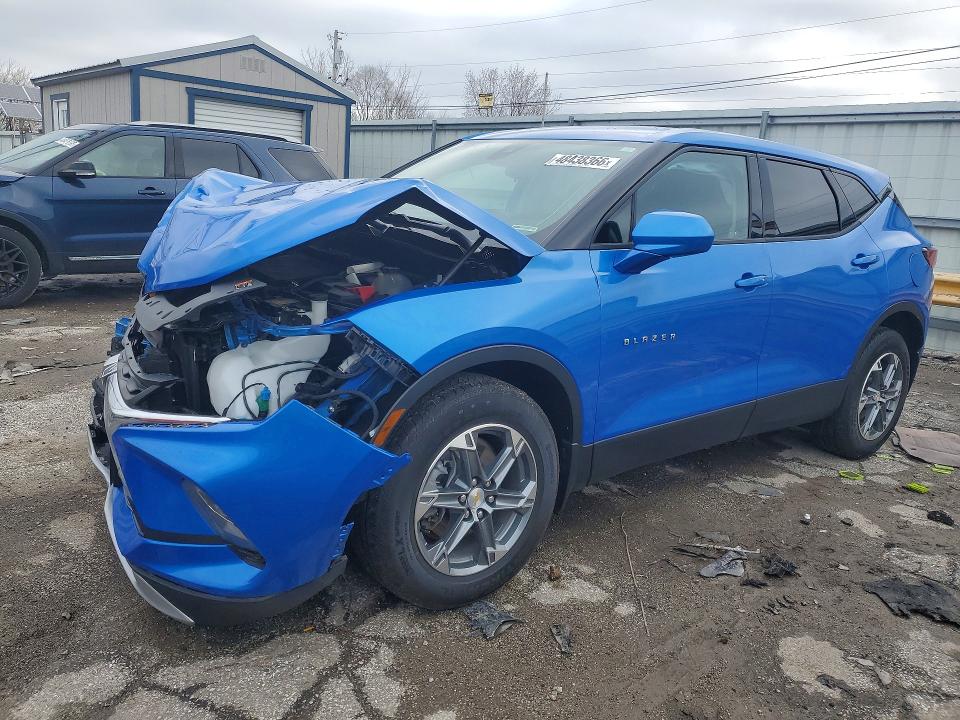 Продаж на аукціоні авто 2024 Chevrolet Blazer, vin: 3GNKBCR48RS236273, номер лоту: 48438366
