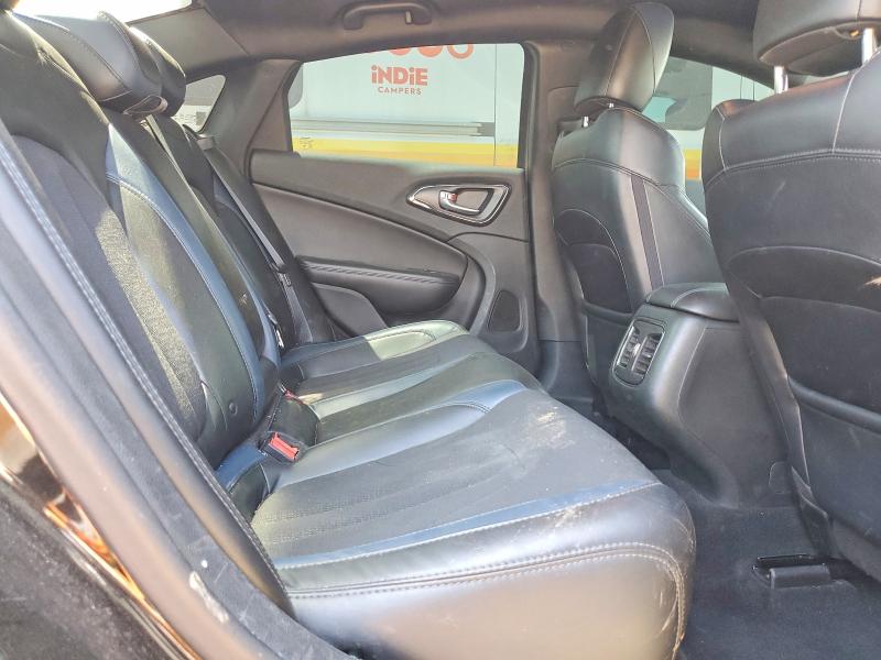 Aukcja sprzedaży 2015 Chrysler 200, vin: 1C3CCCBG8FN551700, numer aukcji: 51671326