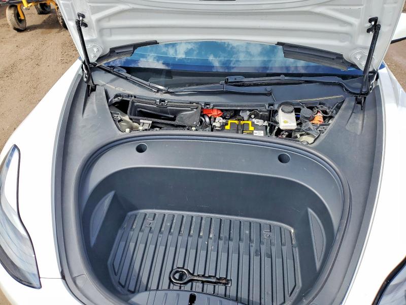 Продаж на аукціоні авто 2022 Tesla Model 3, vin: 5YJ3E1EB9NF110908, номер лоту: 51706626