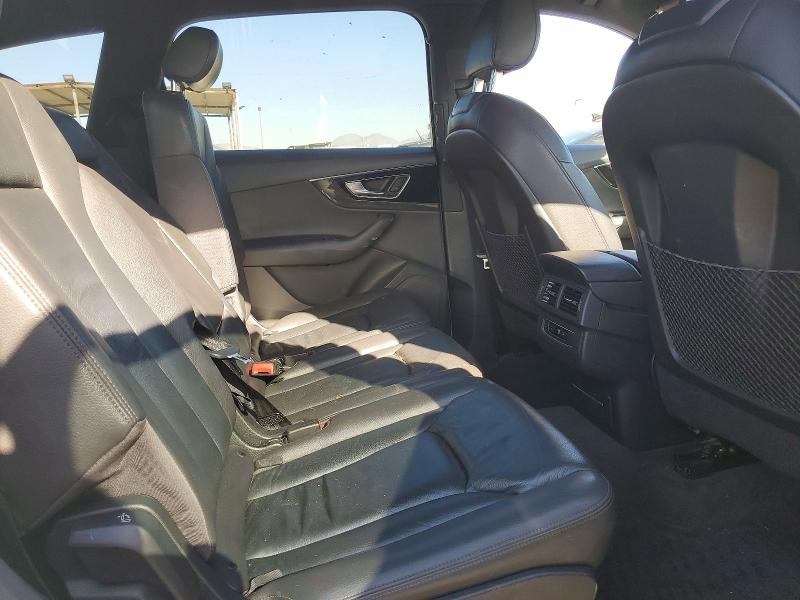 Продаж на аукціоні авто 2017 Audi Q7, vin: WA1LHAF7XHD041606, номер лоту: 48919466