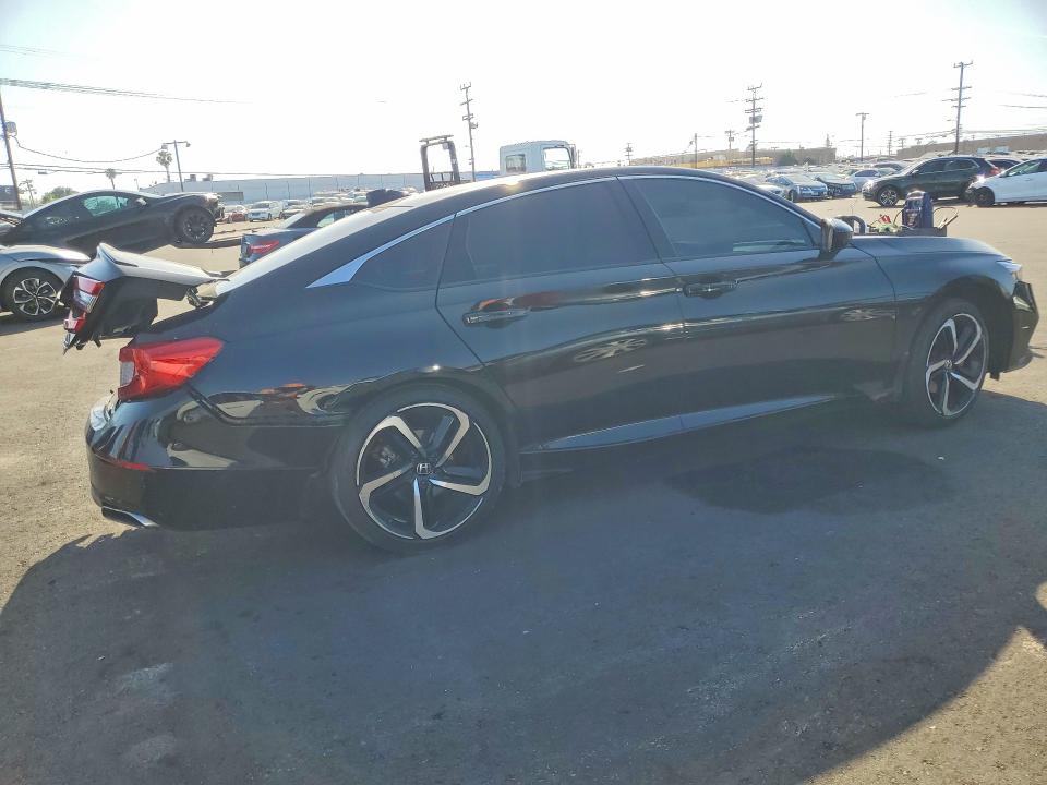 2022 Honda Accord მანქანა იყიდება აუქციონზე, vin: 1HGCV1F47NA028234, აუქციონის ნომერი: 48647676