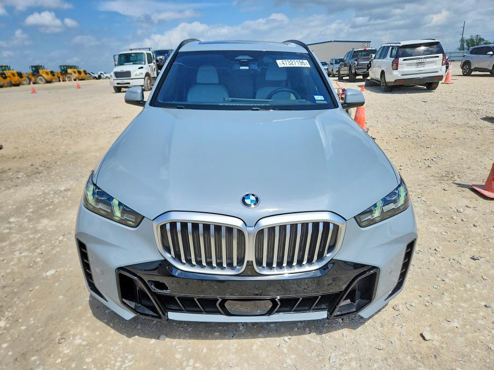 47327196 :رقم المزاد ، 5UX23EU01S9W48130 vin ، 2025 Bmw X5 مزاد بيع