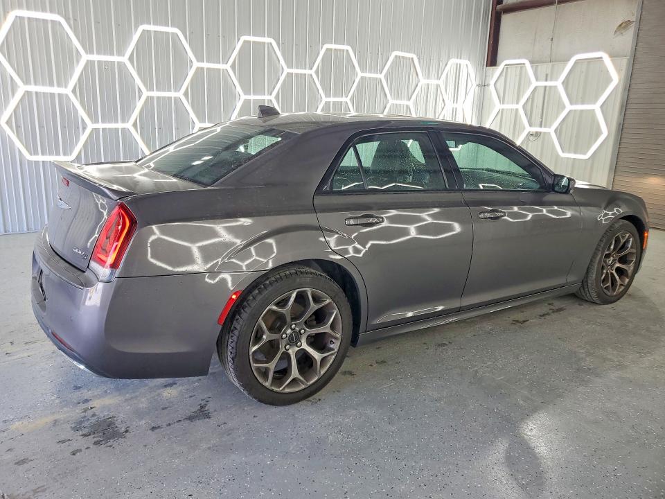 2018 Chrysler 300 მანქანა იყიდება აუქციონზე, vin: 2C3CCABG3JH266716, აუქციონის ნომერი: 48355306
