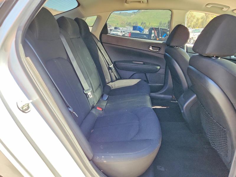 2019 Kia Optima მანქანა იყიდება აუქციონზე, vin: 5XXGT4L3XKG337408, აუქციონის ნომერი: 50523816