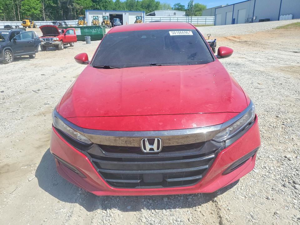 50106696 :رقم المزاد ، 1HGCV1F38JA114475 vin ، 2018 Honda Accord مزاد بيع
