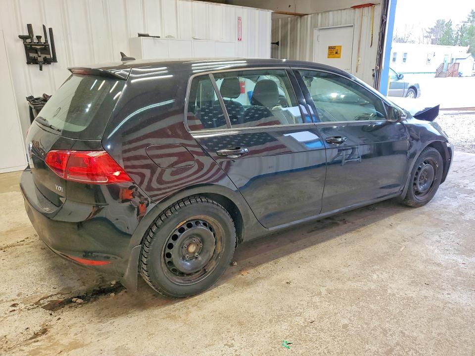 50969866 :رقم المزاد ، 3VW2A7AU3FM037076 vin ، 2015 Volkswagen Golf مزاد بيع