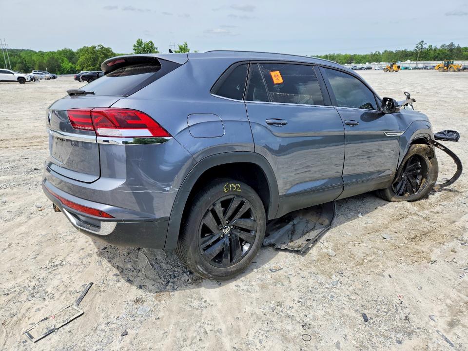 52033326 :رقم المزاد ، 1V2JE2CA8NC222053 vin ، 2022 Volkswagen Atlas Cross Sport مزاد بيع