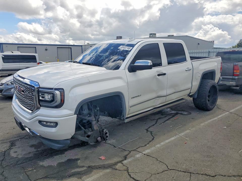 49482746 :رقم المزاد ، 3GTU2PEJ9JG621594 vin ، 2018 Gmc Sierra مزاد بيع