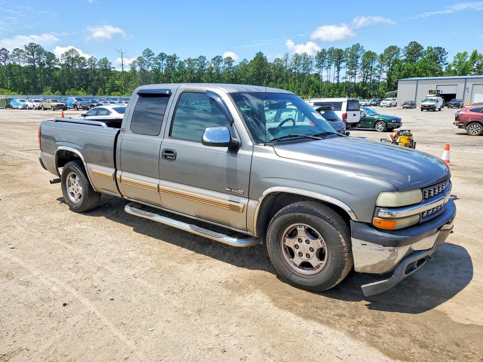 51789256 :رقم المزاد ، 2GCEC19T611302589 vin ، 2001 Chevrolet Silverado مزاد بيع