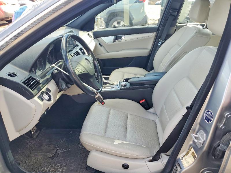 2011 Mercedes-benz C მანქანა იყიდება აუქციონზე, vin: WDDGF8BB6BR181717, აუქციონის ნომერი: 48901986