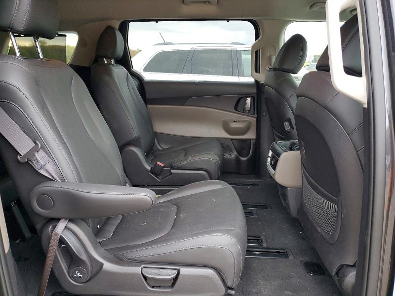 2026 Kia Carnival მანქანა იყიდება აუქციონზე, vin: KNDNC5K37T6616295, აუქციონის ნომერი: 51129036