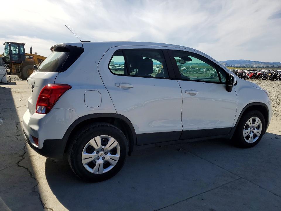 50310006 :رقم المزاد ، KL7CJKSB8HB174254 vin ، 2017 Chevrolet Trax مزاد بيع