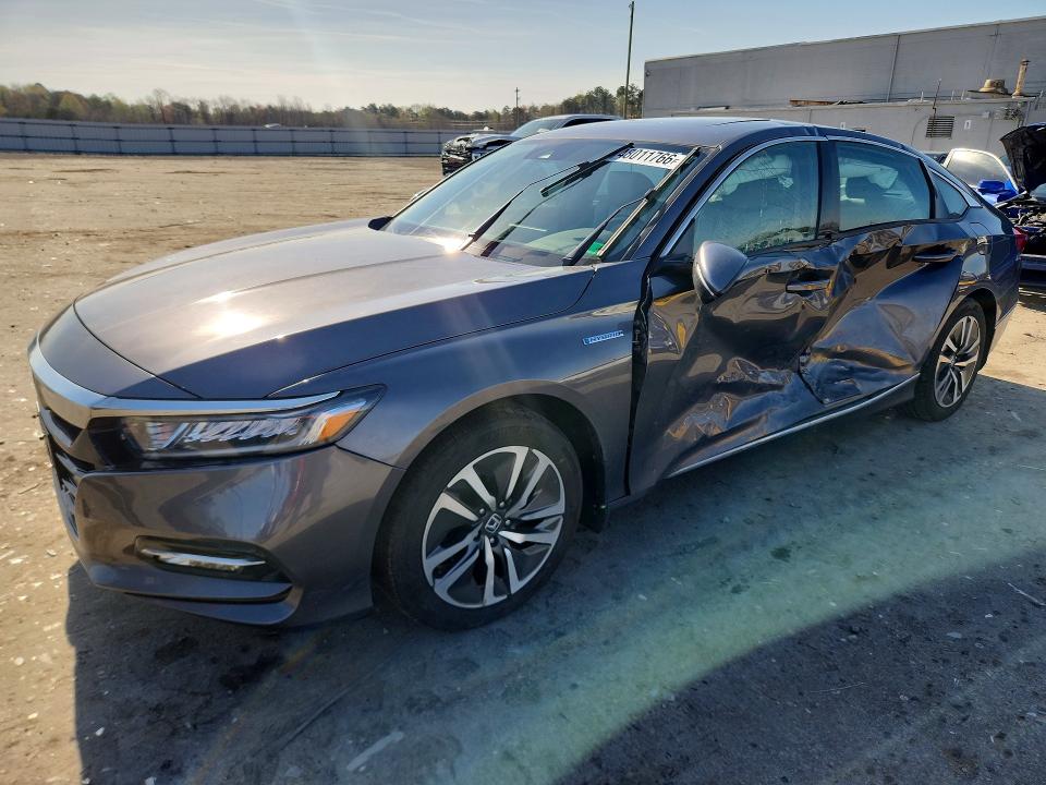 Auction sale of the 2019 Honda Accord, vin: 1HGCV3F5XKA016353, lot number: 48011766