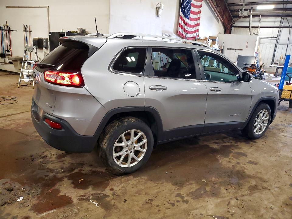 Продаж на аукціоні авто 2016 Jeep Cherokee, vin: 1C4PJLCB3GW355827, номер лоту: 49794766