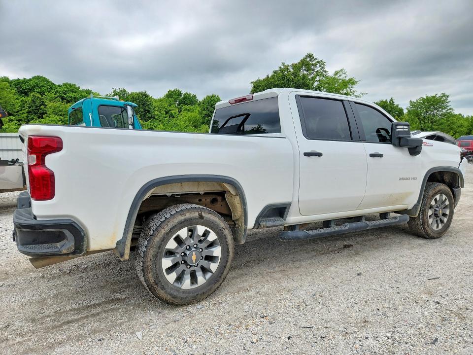 Продажа на аукционе авто 2025 Chevrolet Silverado, vin: 2GC4KME76S1107957, номер лота: 51257006