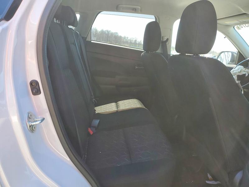 Продаж на аукціоні авто 2022 Mitsubishi Outlander Sport, vin: JA4ARUAU4NU016666, номер лоту: 49175376