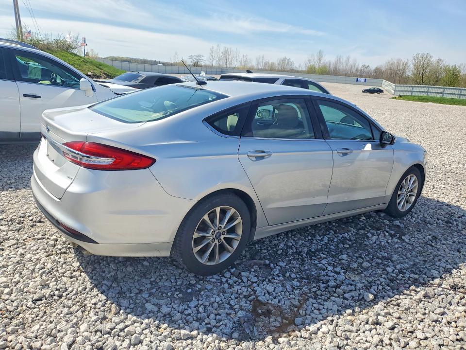 2017 Ford Fusion მანქანა იყიდება აუქციონზე, vin: 3FA6P0H79HR112515, აუქციონის ნომერი: 50585376