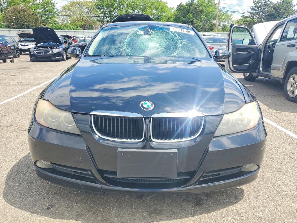 51717006 :رقم المزاد ، WBAVA37527NE26176 vin ، 2007 Bmw 328 مزاد بيع