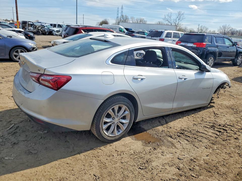 Продаж на аукціоні авто 2020 Chevrolet Malibu, vin: 1G1ZD5ST4LF056212, номер лоту: 49893156