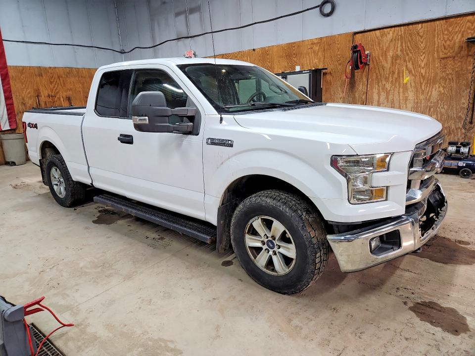 51673036 :رقم المزاد ، 1FTFX1EF1GKF35670 vin ، 2016 Ford F150 مزاد بيع
