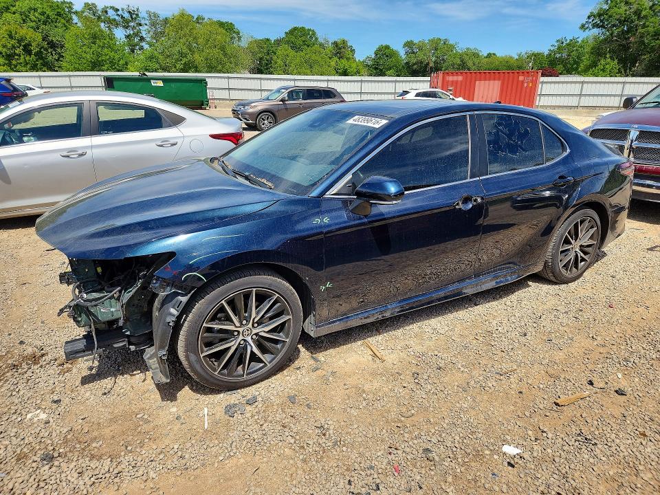 48399616 :رقم المزاد ، 4T1G11BK2MU034578 vin ، 2021 Toyota Camry مزاد بيع