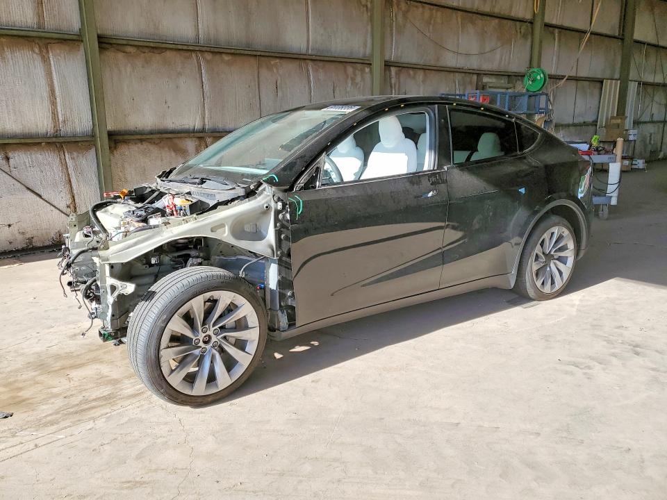 51138336 :رقم المزاد ، 7SAYGDEE4TF387705 vin ، 2026 Tesla Model Y مزاد بيع