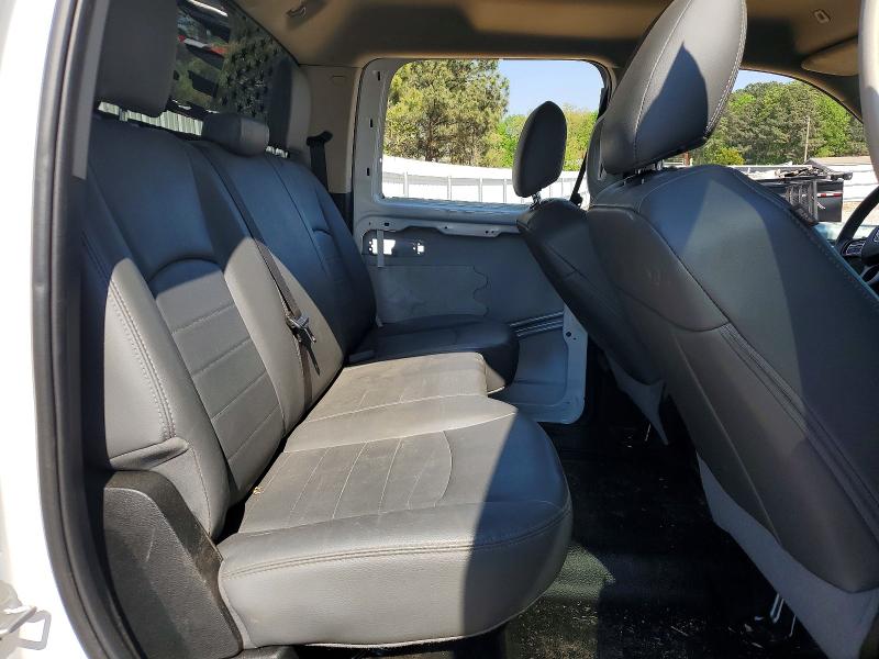 48678536 :رقم المزاد ، 3C63RRGL5JG199395 vin ، 2018 Ram 3500 مزاد بيع