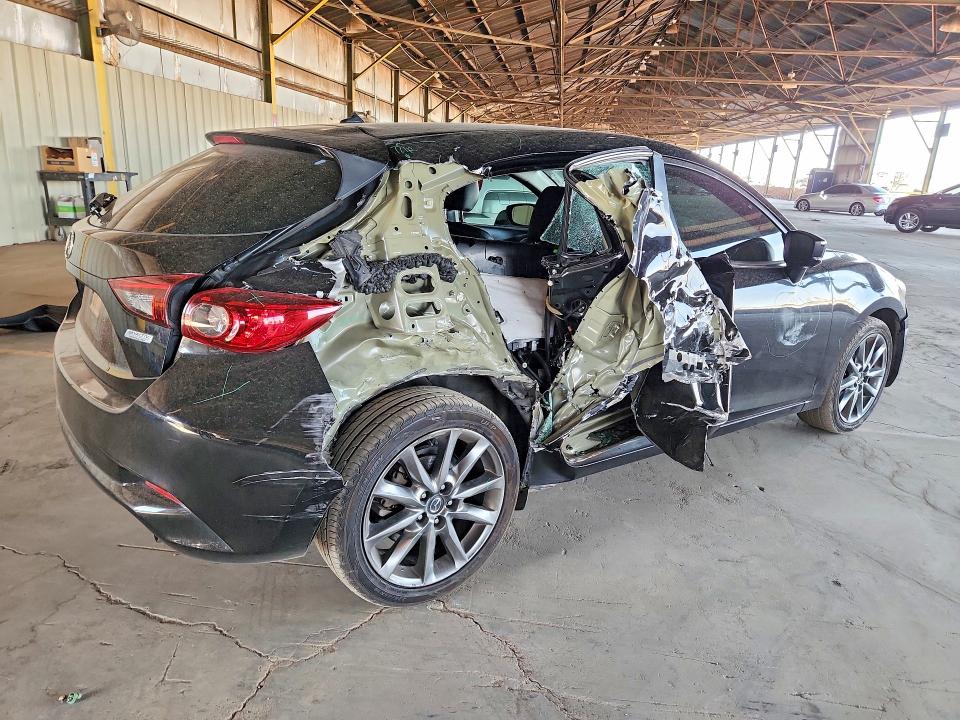 2018 Mazda 3 მანქანა იყიდება აუქციონზე, vin: 3MZBN1L34JM166944, აუქციონის ნომერი: 51531246