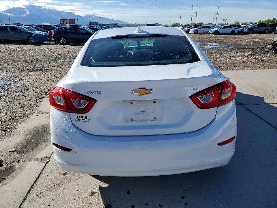 Aukcja sprzedaży 2018 Chevrolet Cruze, vin: 1G1BE5SM5J7180844, numer aukcji: 49750706