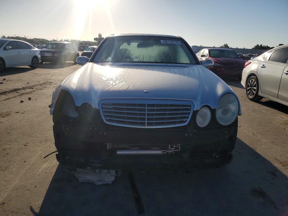 Продажа на аукционе авто 2003 Mercedes-benz E, vin: WDBUF65J93X105487, номер лота: 50110116