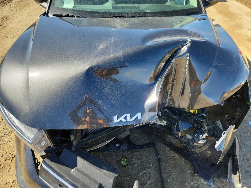 49767786 :رقم المزاد ، 3KPFU4DE6SE036281 vin ، 2025 Kia K4 مزاد بيع