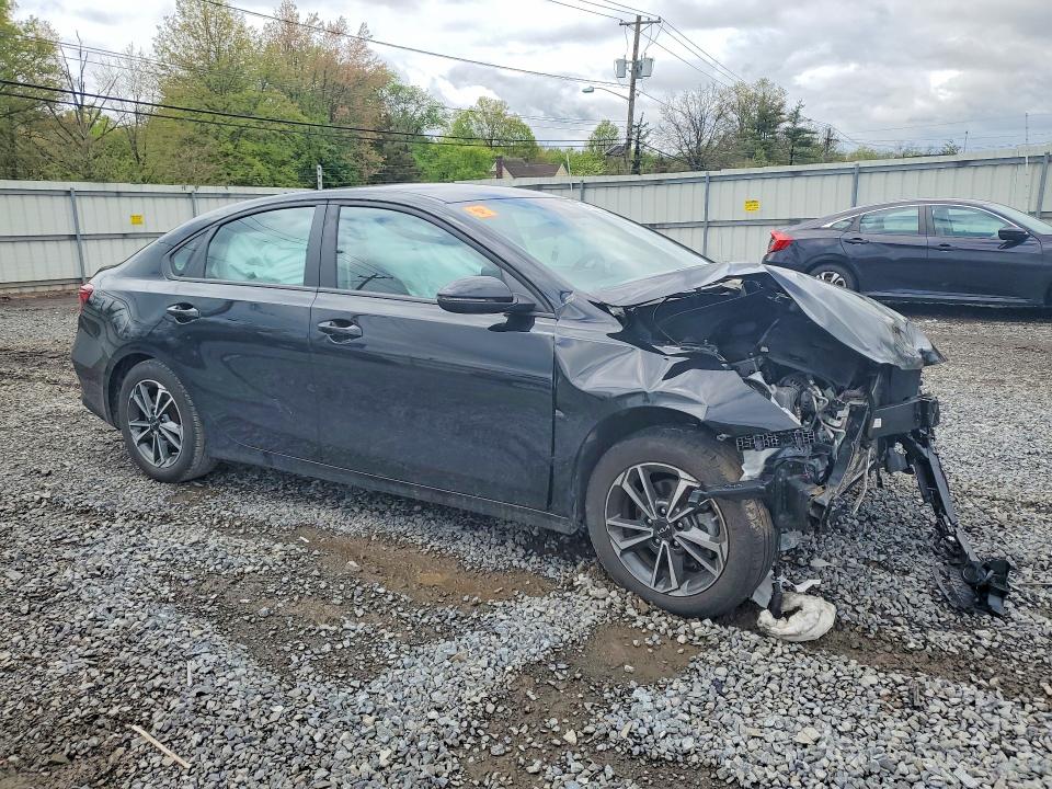 2023 Kia Forte მანქანა იყიდება აუქციონზე, vin: 3KPF24AD1PE673040, აუქციონის ნომერი: 51776786
