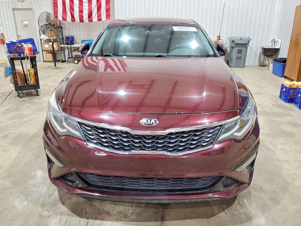 2020 Kia Optima მანქანა იყიდება აუქციონზე, vin: 5XXGT4L3XLG411847, აუქციონის ნომერი: 49094366