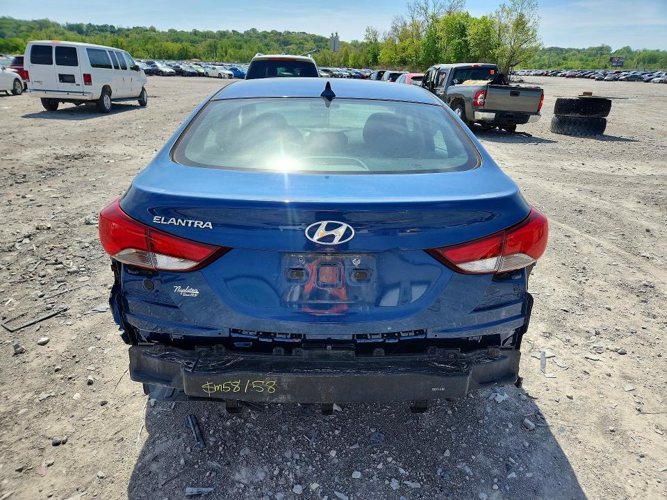 50665446 :رقم المزاد ، KMHDH4AE2FU354837 vin ، 2015 Hyundai Elantra مزاد بيع