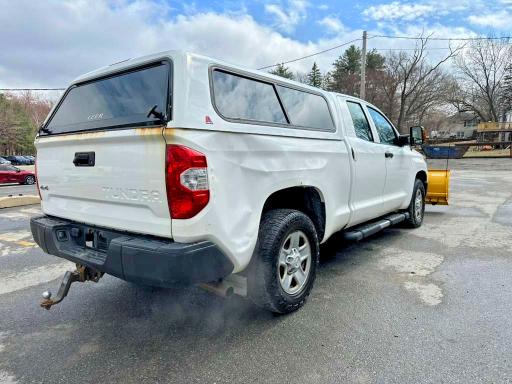 Продаж на аукціоні авто 2018 Toyota Tundra, vin: 5TFUY5F19JX762520, номер лоту: 79801235