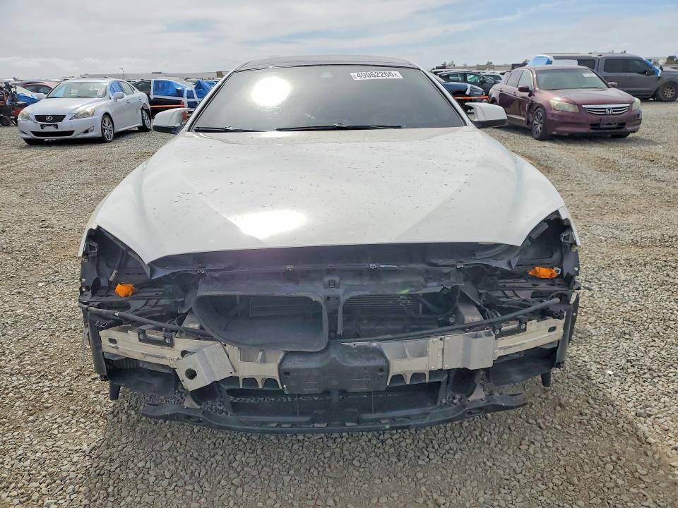 2015 Bmw Alpina B6 მანქანა იყიდება აუქციონზე, vin: WBA6B4C59FD761210, აუქციონის ნომერი: 49962266