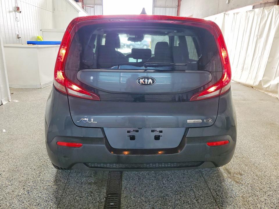 49561486 :رقم المزاد ، KNDJ33AU7M7757246 vin ، 2021 Kia Soul مزاد بيع