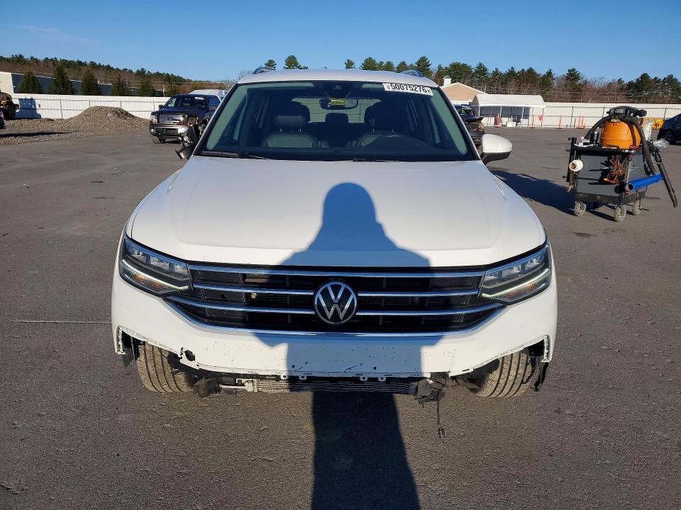 50075276 :رقم المزاد ، 3VV2B7AX6NM038992 vin ، 2022 Volkswagen Tiguan مزاد بيع