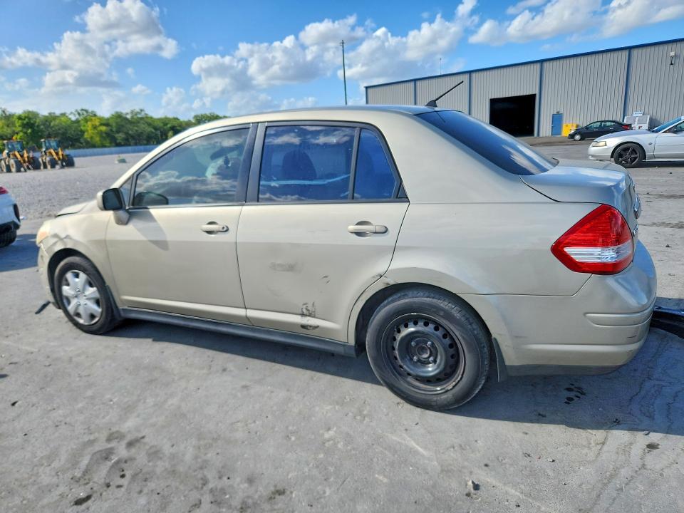 53277446 :رقم المزاد ، 3N1BC11E59L498246 vin ، 2009 Nissan Versa مزاد بيع