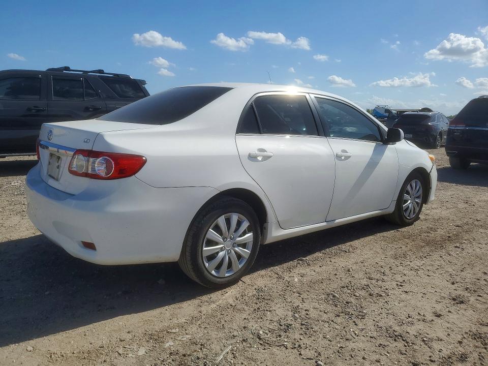 49152286 :رقم المزاد ، 5YFBU4EE0DP174140 vin ، 2013 Toyota Corolla مزاد بيع