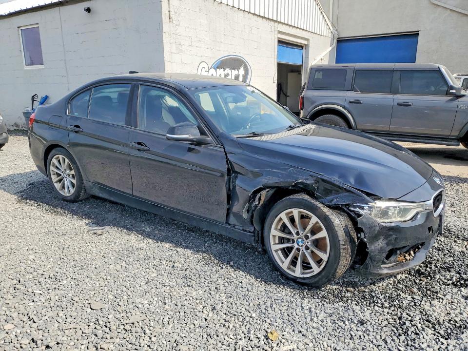 2017 Bmw 320 მანქანა იყიდება აუქციონზე, vin: WBA8E5G56HNU41985, აუქციონის ნომერი: 50160116