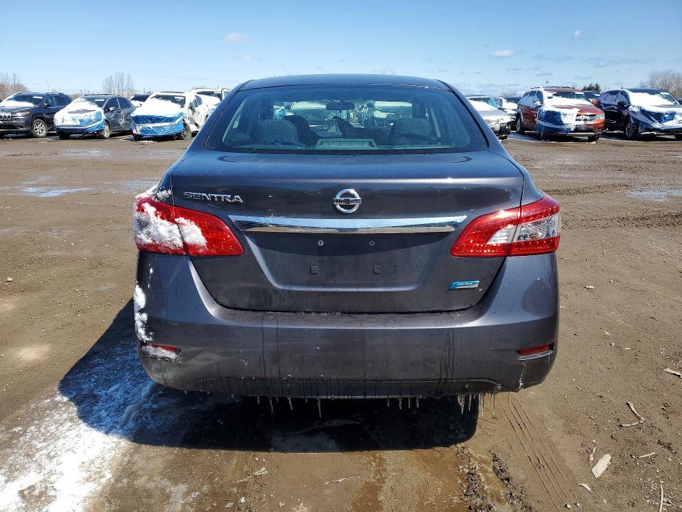 2015 Nissan Sentra მანქანა იყიდება აუქციონზე, vin: 3N1AB7AP4FL681233, აუქციონის ნომერი: 47797696