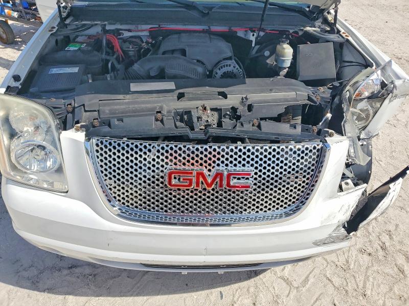 2008 Gmc Yukon Xl მანქანა იყიდება აუქციონზე, vin: 1GKFC16J18R256487, აუქციონის ნომერი: 49380776
