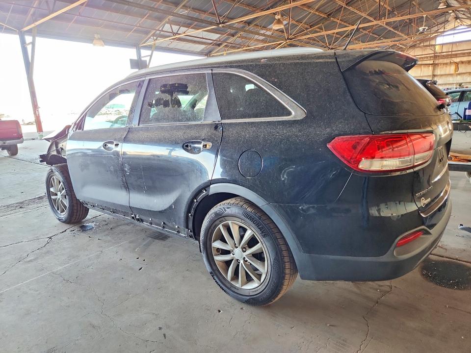 2018 Kia Sorento მანქანა იყიდება აუქციონზე, vin: 5XYPG4A5XJG404690, აუქციონის ნომერი: 49800586