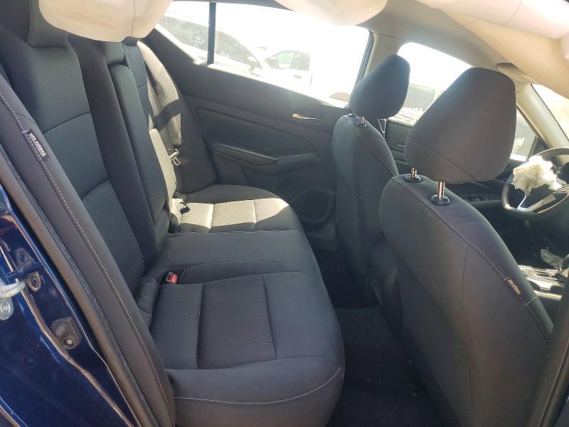 50215706 :رقم المزاد ، 1N4BL4BV6MN354104 vin ، 2021 Nissan Altima مزاد بيع