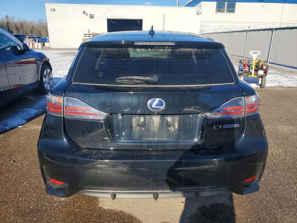 50449426 :رقم المزاد ، JTHKD5BHXH2281381 vin ، 2017 Lexus Ct مزاد بيع