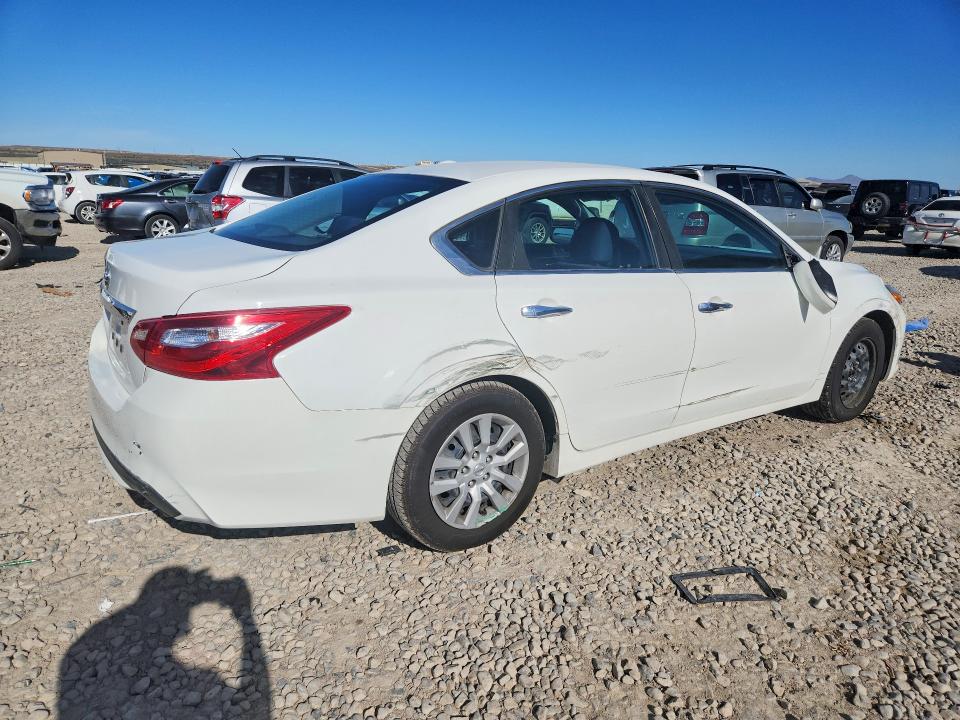 Продажа на аукционе авто 2016 Nissan Altima, vin: 1N4AL3AP6GN328499, номер лота: 51008266